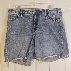 Ava & Viv Womens Jean Shorts Sz 18 High Rise Distressed Mom Jeans 90s Aesthetic